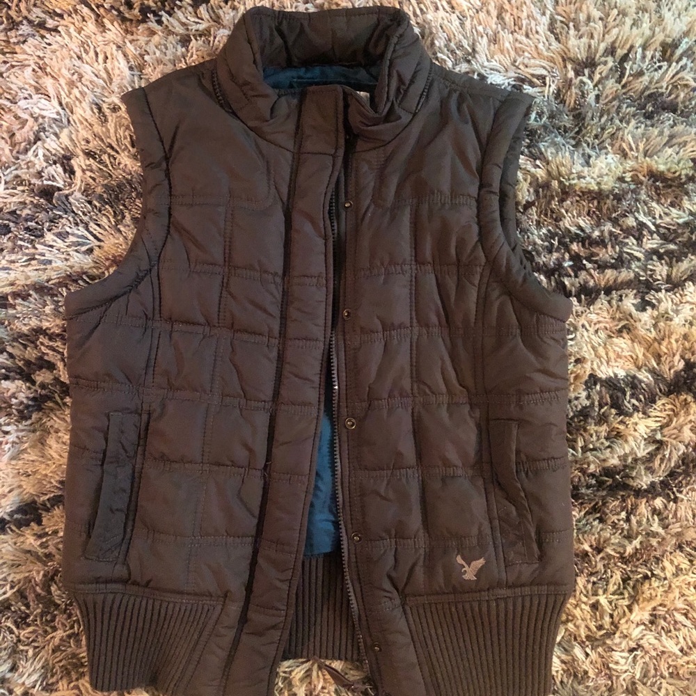 American eagle brown vest